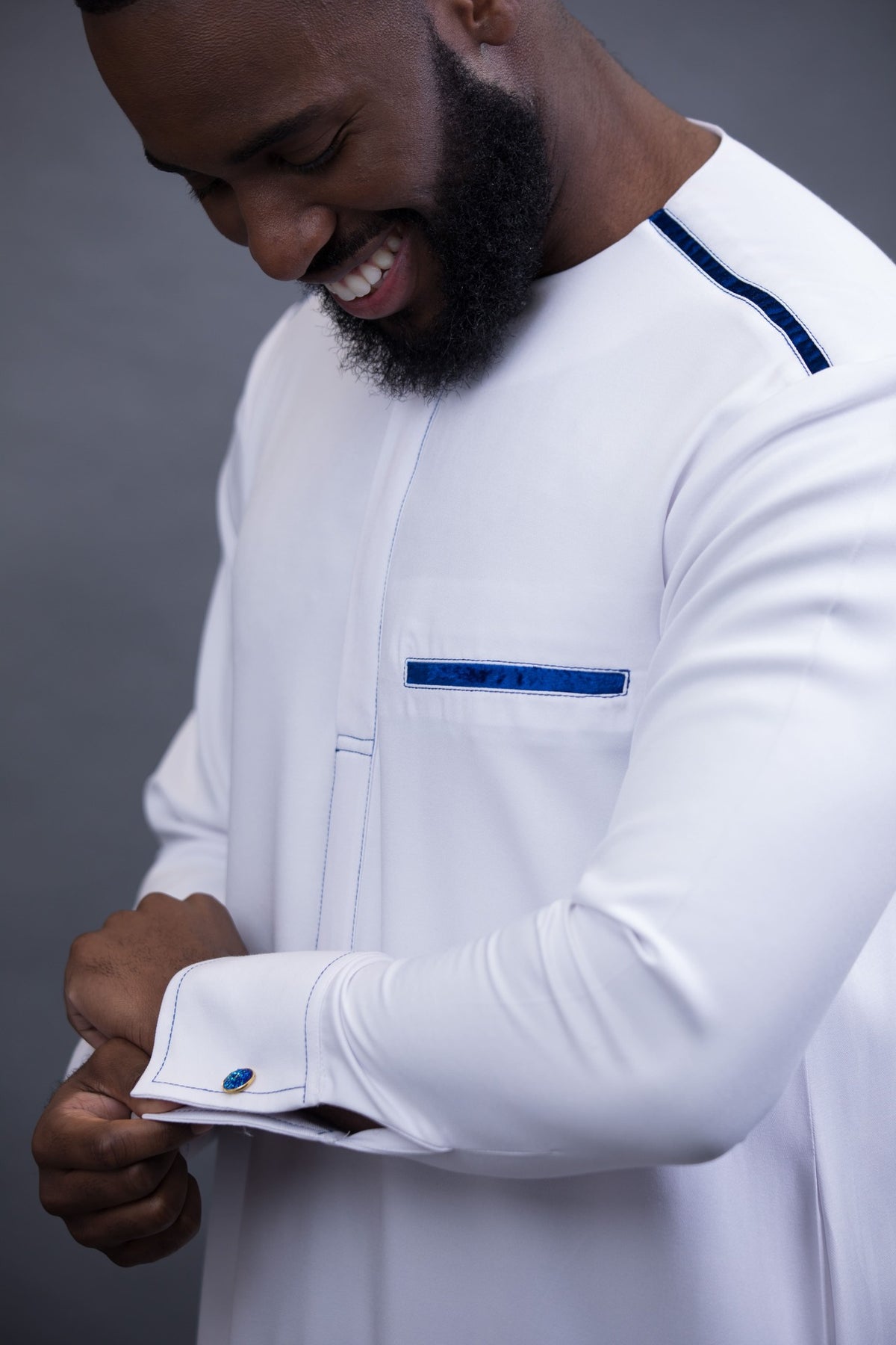 Qamis (Kamis)  Vêtement homme musulman par excellence - Alif Store